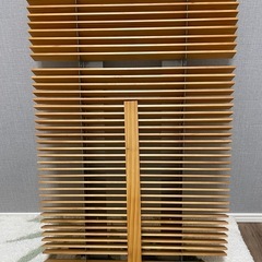 木製CDラック スリットデザインの画像