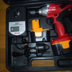 インパクトドライバー　超美品の画像