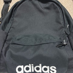 adidasリュック⭐︎ショルダーバックの画像