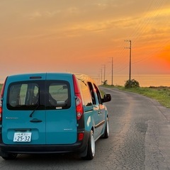 ルノー カングー クルール MT 5速 1,600cc フルカスタム 車検1年半以上 限定カラー　値引交渉・車両交換の画像