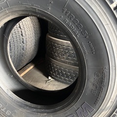 トラック　スタッドレス　トレーラーの画像