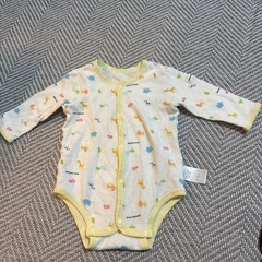 相談中
70サイズ前あき長袖肌着の画像