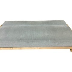 ソファーベッドの画像