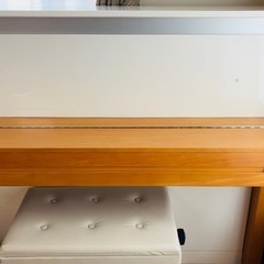 アップライトピアノの画像