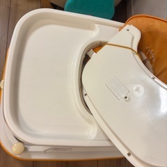 2wayタイプの歩行器 ベビーウォークの画像