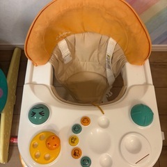 2wayタイプの歩行器 ベビーウォークの画像