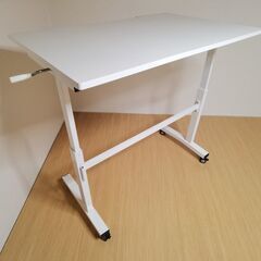 昇降机(手動式)の画像