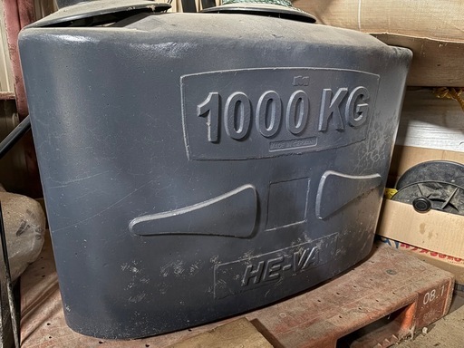 HE-VA フロント3点ヒッチ用ウエイト　1000kg