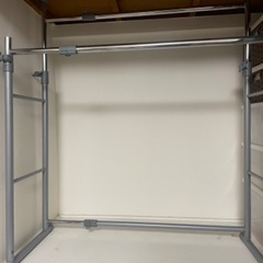 IRIS ハンガーラック 2段タイプ (解体する場合、山手線駅構内渡し可能)の画像