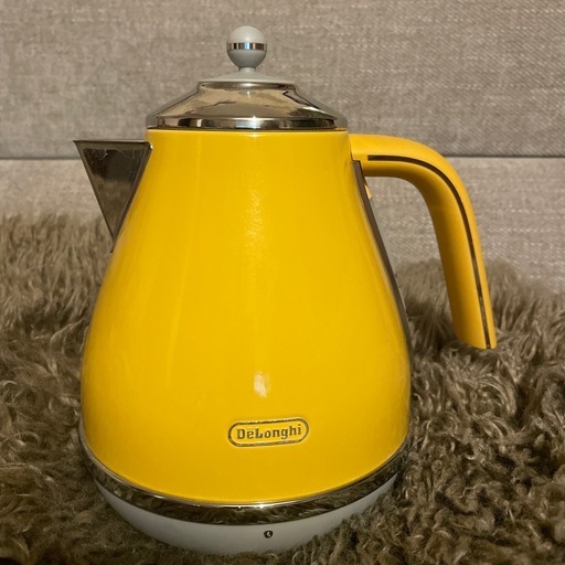 DeLonghi 電気ケトル イエロー　1.0L