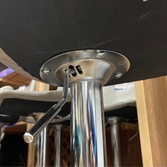 カウンターチェア 昇降可能 中古の画像