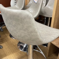 カウンターチェア 昇降可能 中古の画像