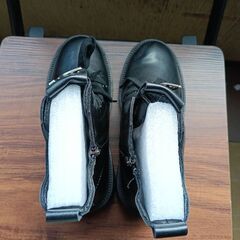 新品 22cm レディース ブーツ ブラック 厚底 シューズ ショートブーツ【B072-Z】の画像