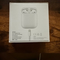 AirPods 初代本体 充電ケース、ケーブル付の画像
