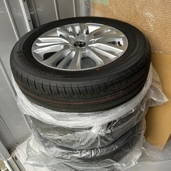 TOYO TIRES 新品
サマータイヤ（205/60R16）の画像