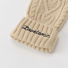 Lovetoxic タッチパネル対応 ケーブル編み手袋【11月末まで】の画像