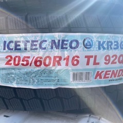 スタッドレス205/60R16の画像