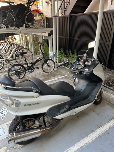 ヤマハ　マジェスティ　250cc