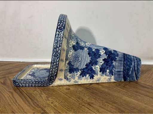 ◎陶器◎小便器2点セット◎和モダン◎青染付◎骨董◎トイレ◎旧家◎便所◎花文◎古道具◎大正～昭和？◎アンティーク◎レトロ◎