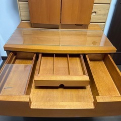 BELL WOOD-木製ドレッサーの画像