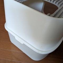 猫　トイレ　おおきめの画像