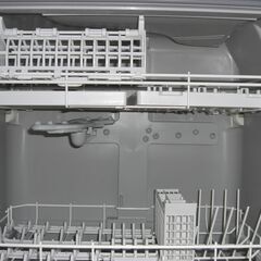 （1台限り★ジモティー特典あり★5人分サイズの）パナソニック　食器洗い乾燥機　２０１９年製　NP-TH3-N　白　高く買取るゾウ八幡東店の画像