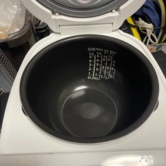 TOSHIBA　5合炊き炊飯器　2023年製　RⅭ－10HR　一か月保証付き　【リサイクルショップ道楽屋】の画像