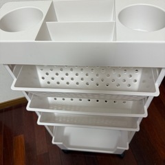 収納ワゴン✨の画像