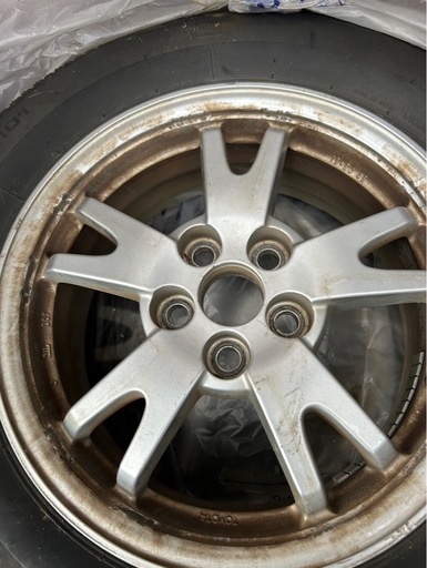 トヨタプリウス純正ホイール