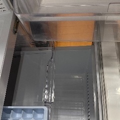 🟦冷蔵庫番号9 MITSUBISHI 2018年製【146ℓ】大阪市内配達無料 保管場所での引取りは値引きしますの画像