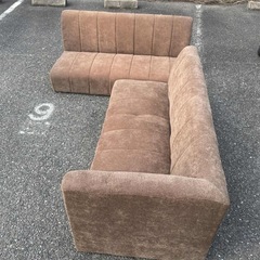 配送可能　3-4人掛けロー
ソファーの画像