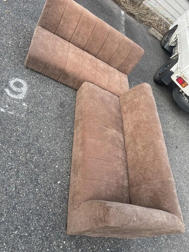 配送可能　3-4人掛けロー
ソファー