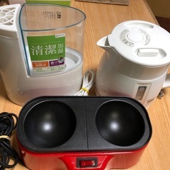 電子レンジ、電子ケトル、たこ焼き、加湿器、お譲り致します。の画像