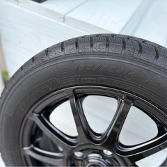 スタッドレスタイヤの画像