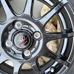 スタッドレスタイヤの画像