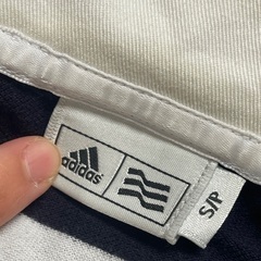 adidas ゴルフウェア (半袖、スカートインナーパンツ付)の画像