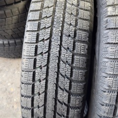 【中古】175/80R16 TOYO GSI5 オブザーブ　ジムニースタッドレス冬タイヤの画像