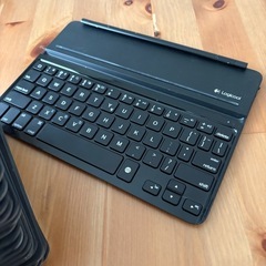 Bluetoothキーボード　ELECOM ろじくLOGICOOLの画像