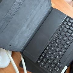 Bluetoothキーボード　ELECOM ろじくLOGICOOLの画像