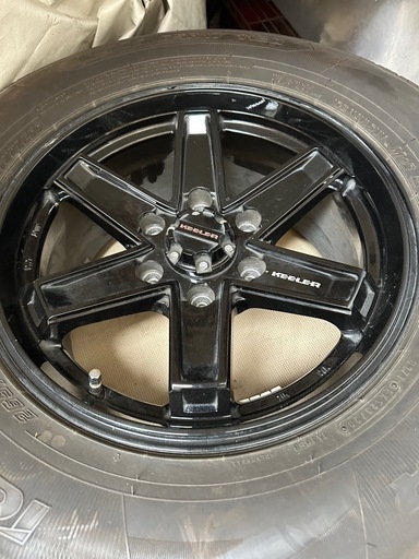 ハイラックス　スタッドレスホイールセット4本