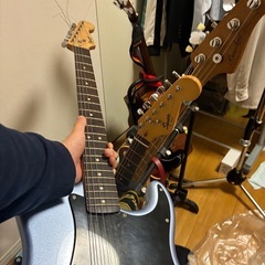 2013年Squier by Fender FSR BULLET 1 HBスクワイヤーbyフェンダー/バレット１ハム/ストラトキャスター限定/アイス・ブルー・メタリックの画像