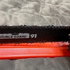 エンジンチェーンソーの画像