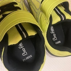 男の子　スニーカー　21cmの画像