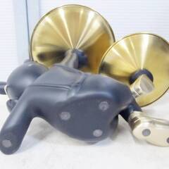 皿を捧げる犬さん 置物 犬の像の装飾トレイ フレンチブルドック ダブルトレイ キー収納トレイ 横になる 犬 クリエイティブ 飾り 193ZSの画像