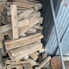 乾燥薪　軽トラ1台分の画像