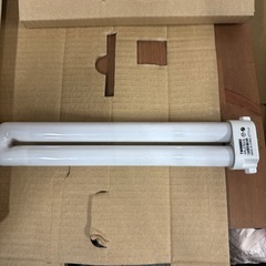 TWINBIRD ツインバード コンセント付タッチインバータ蛍光灯LK-H344の画像