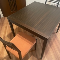 ダイニングテーブルセットの画像