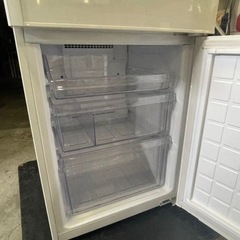 冷蔵庫　SHARP  プラズマクラスター　SJ-PD27D-Wの画像