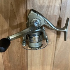 釣具セット  (ロッドケース×1  リール×3  釣竿×1)の画像