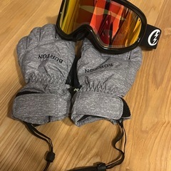 スノボウェアセット【ARBN、BURTON、ELECTRIC社製】(スノボウェア上下、グローブ、ゴーグル付き)の画像